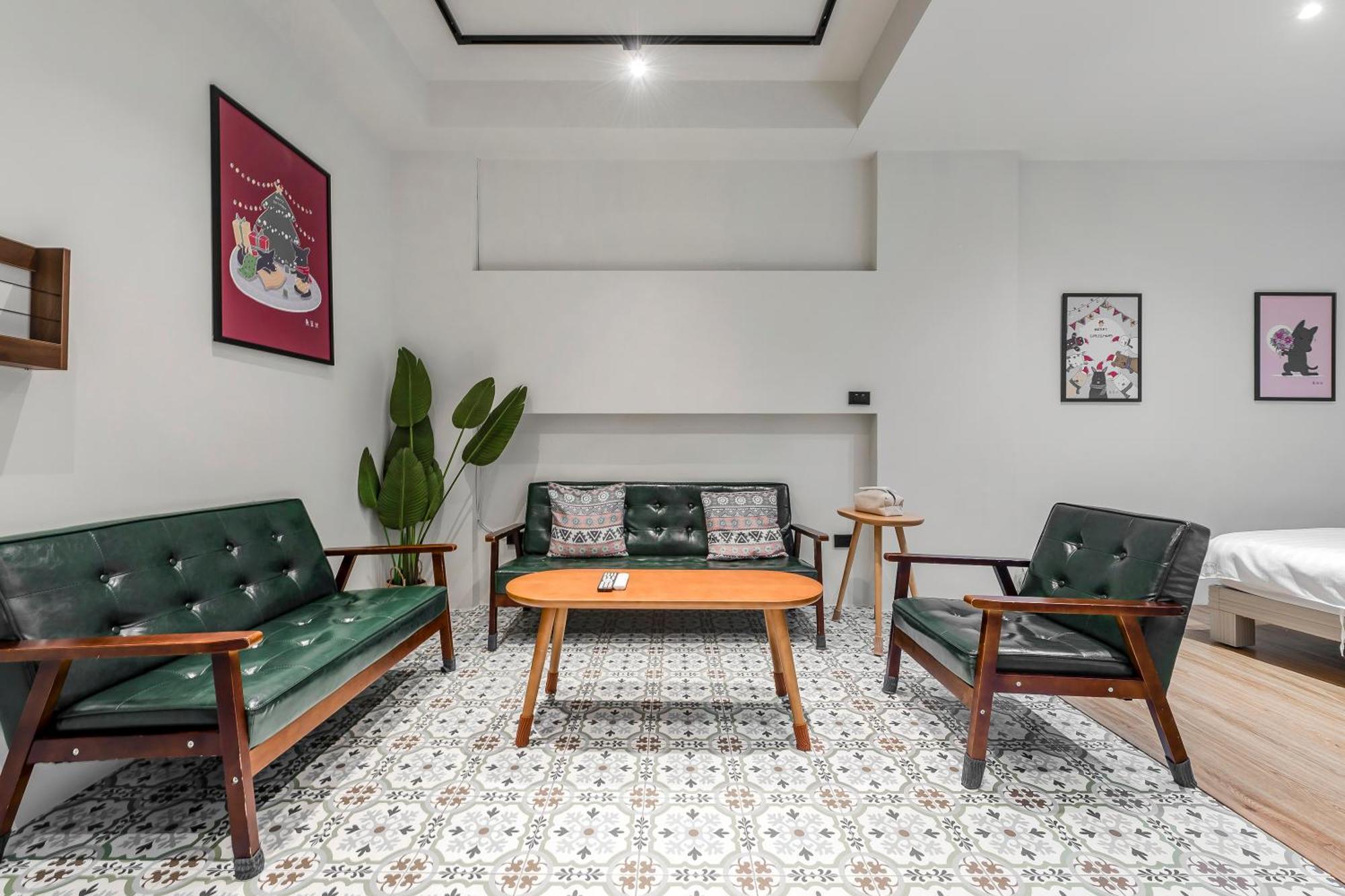 I Am Here B&B Tainan Buitenkant foto